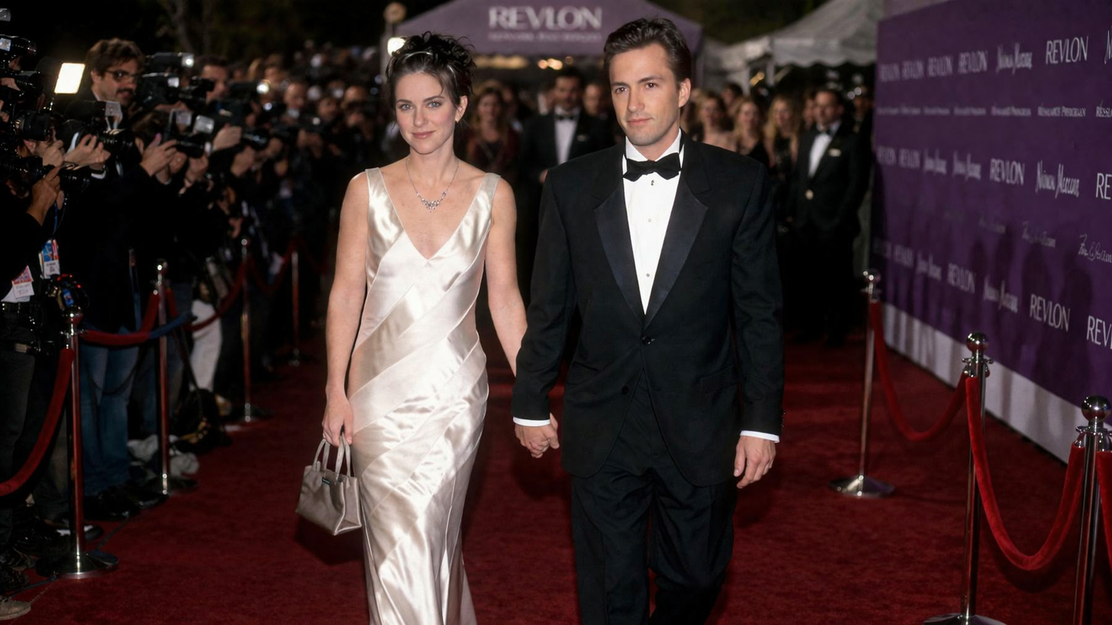 Jennifer Hageney: Biography, Age, Career, Family, Net Worth & Untold Facts