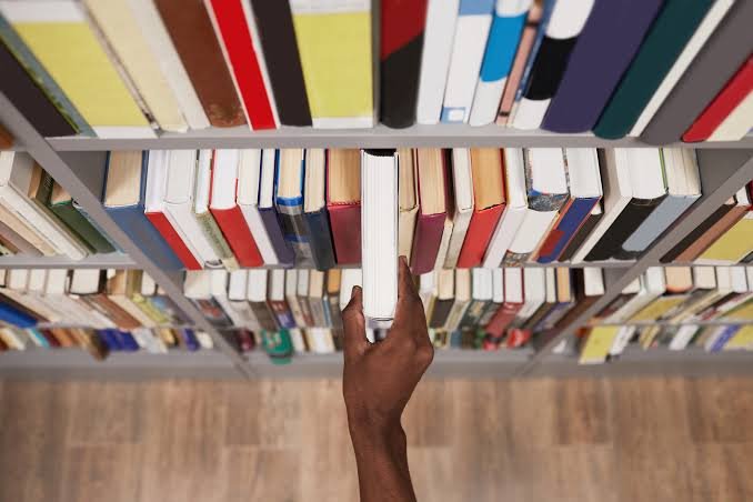 Choosing a Book Publisher in Ireland: What Every Irish Author Needs to Know